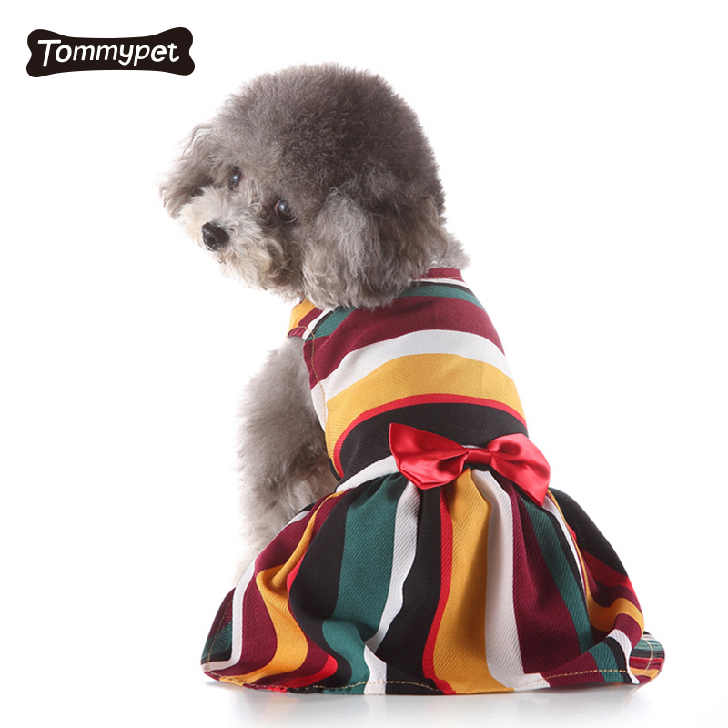 2021 robe de chien mignon vêtements de luxe mariage robe de chien d'été rouge pour chiens
